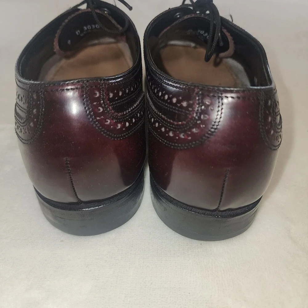 Florsheim Mens Burgundy Leather Wingtip Oxford Dress Shoes 9 D 30300